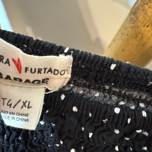 (3 For $20) Garage Top - Size XL - Picture 2 of 4